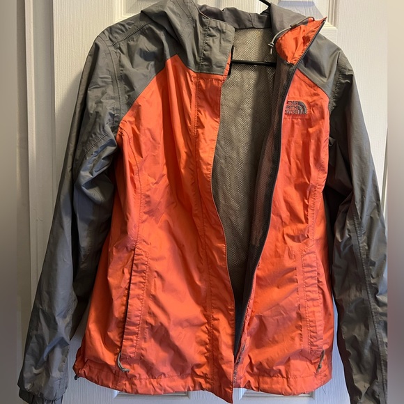 North Face rain coat - Picture 5 of 5